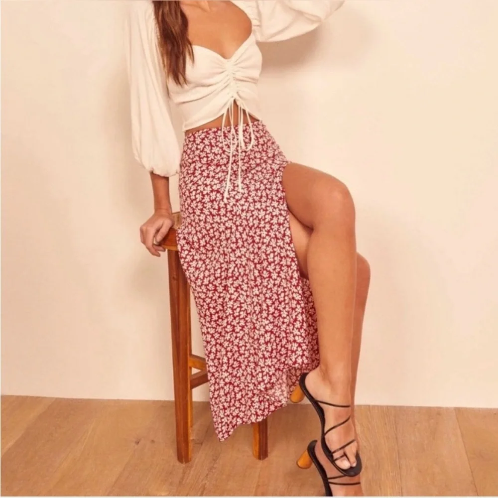 Reformation Red Floral Zoe Skirt - Picture 4 of 10